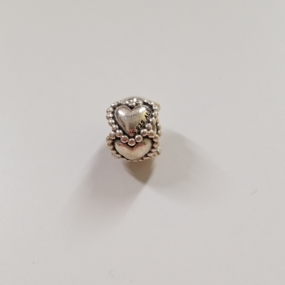 Pandora Everlasting Love Charm